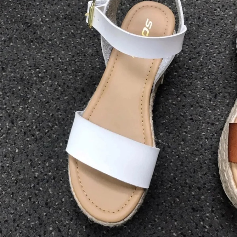 White buckle strap espadrille sandal - Picture 4 of 4